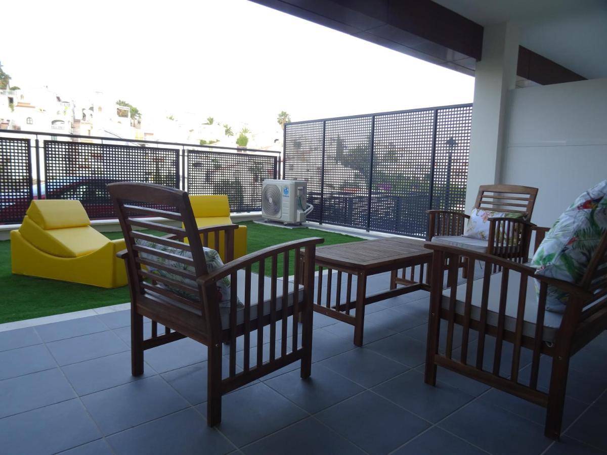 Boutique Apartment Near The Beach, 1 Gbps Wi-Fi Малага Екстер'єр фото